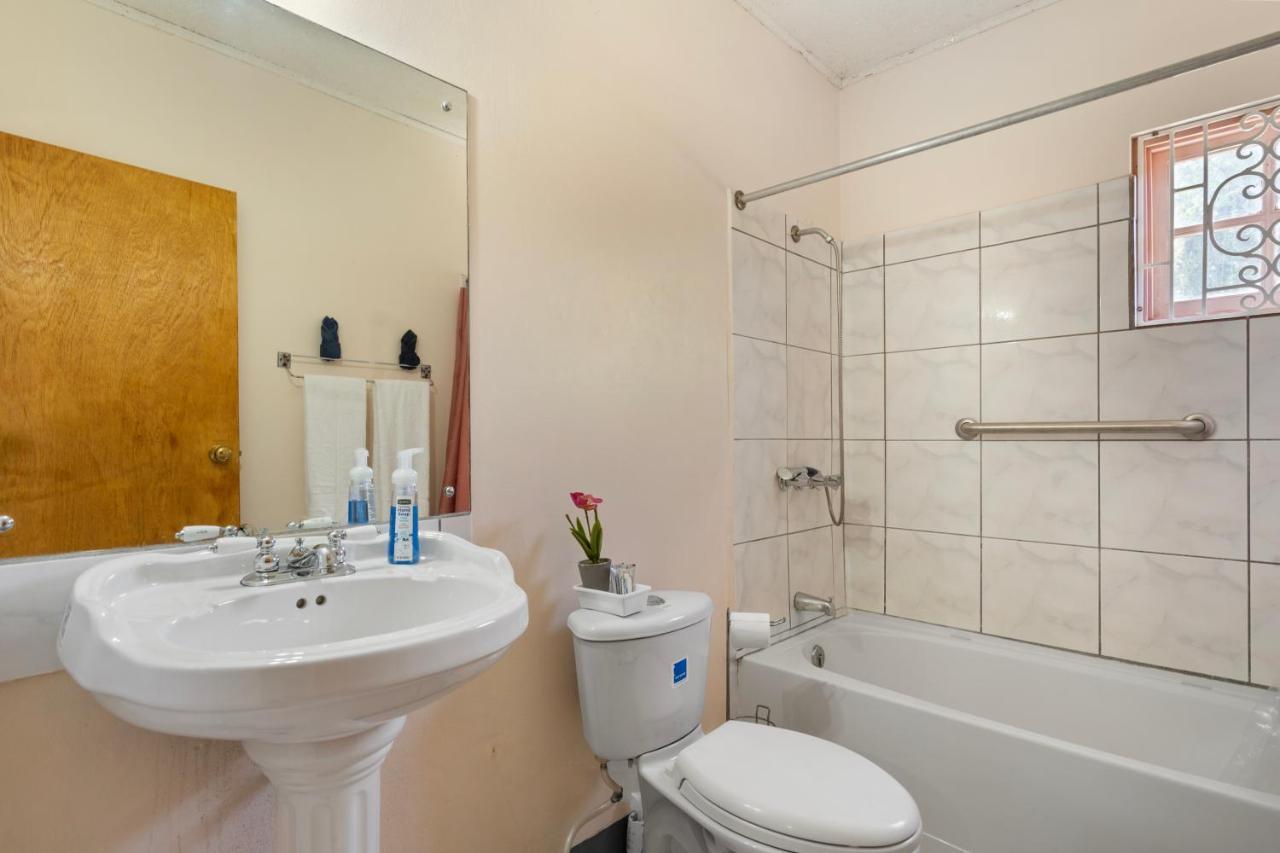 Shaw Park Gem Apt 12D Ocho Rios Kültér fotó